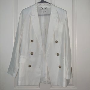 Aritzia Babaton white linen blazer